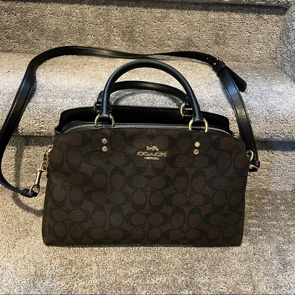 Coach signature purse